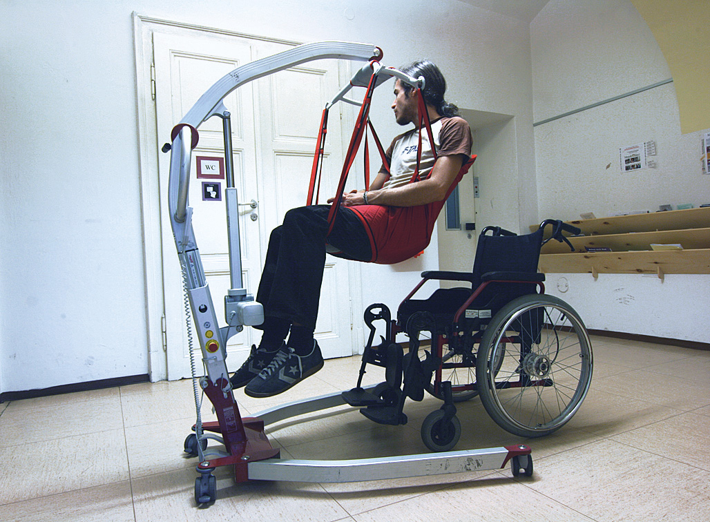 Die Bunte Rampe - Beratung und Hilfsmittel für Menschen mit Behinderung -  Hilfsmittelkatalog